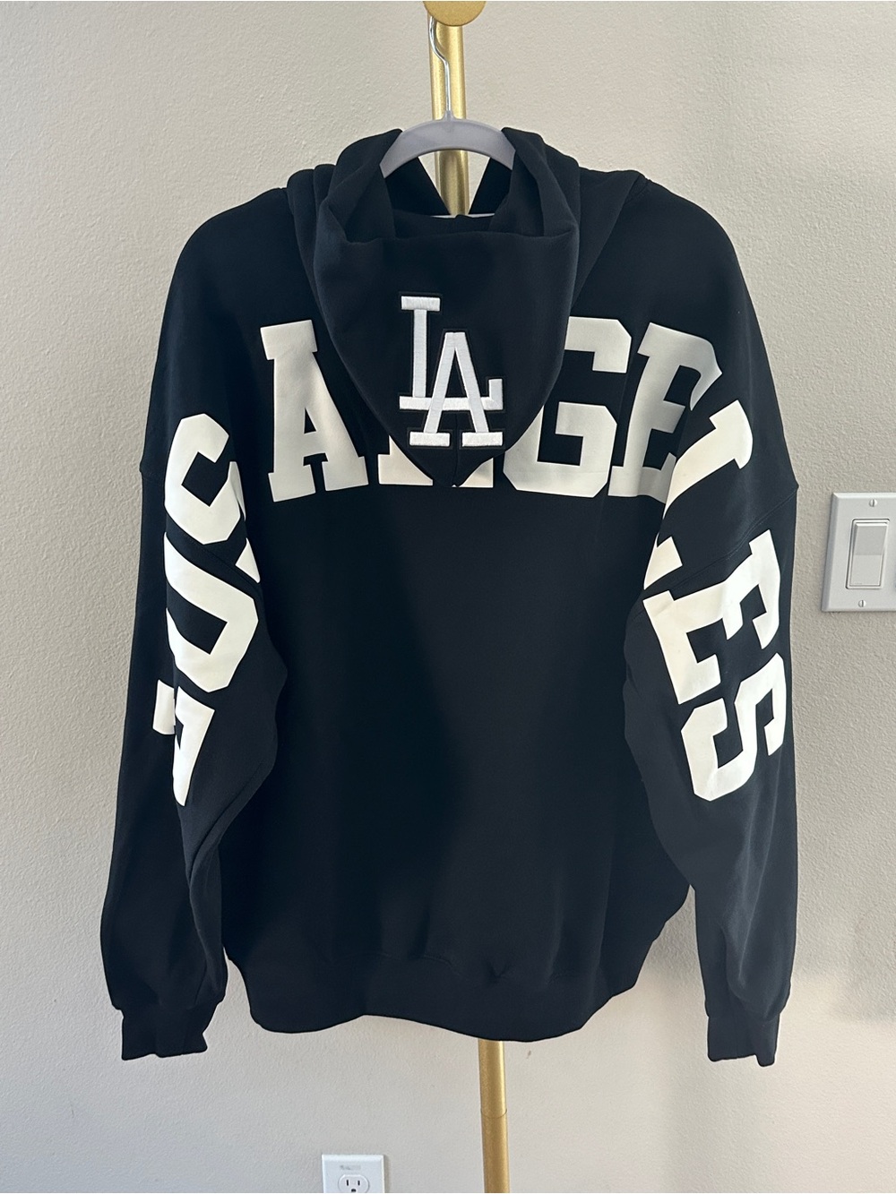 Pro Standard Men’s Dodgers Pullover Hoodie